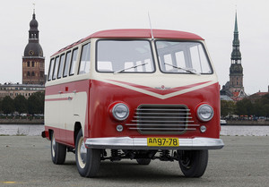 РАФ 977В Латвия, 10-местный микроавтобус 1960г.