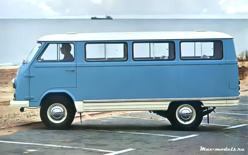 РАФ 977ДМ Латвия, 10-местный микроавтобус 1969г.